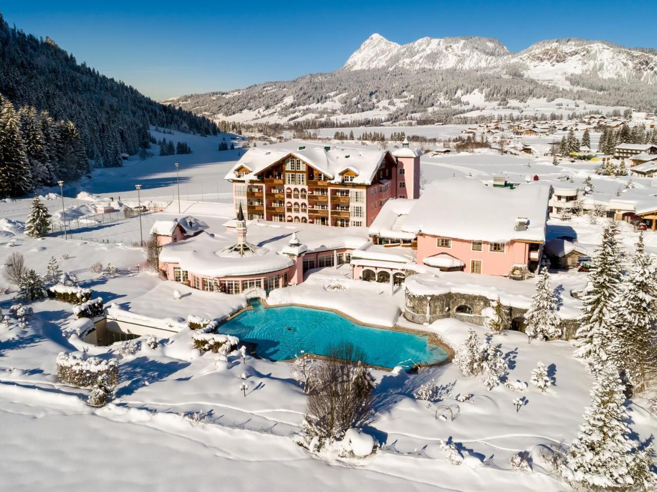 Wellnesshotel ...Liebes Rot-Flueh Хальдензе Экстерьер фото