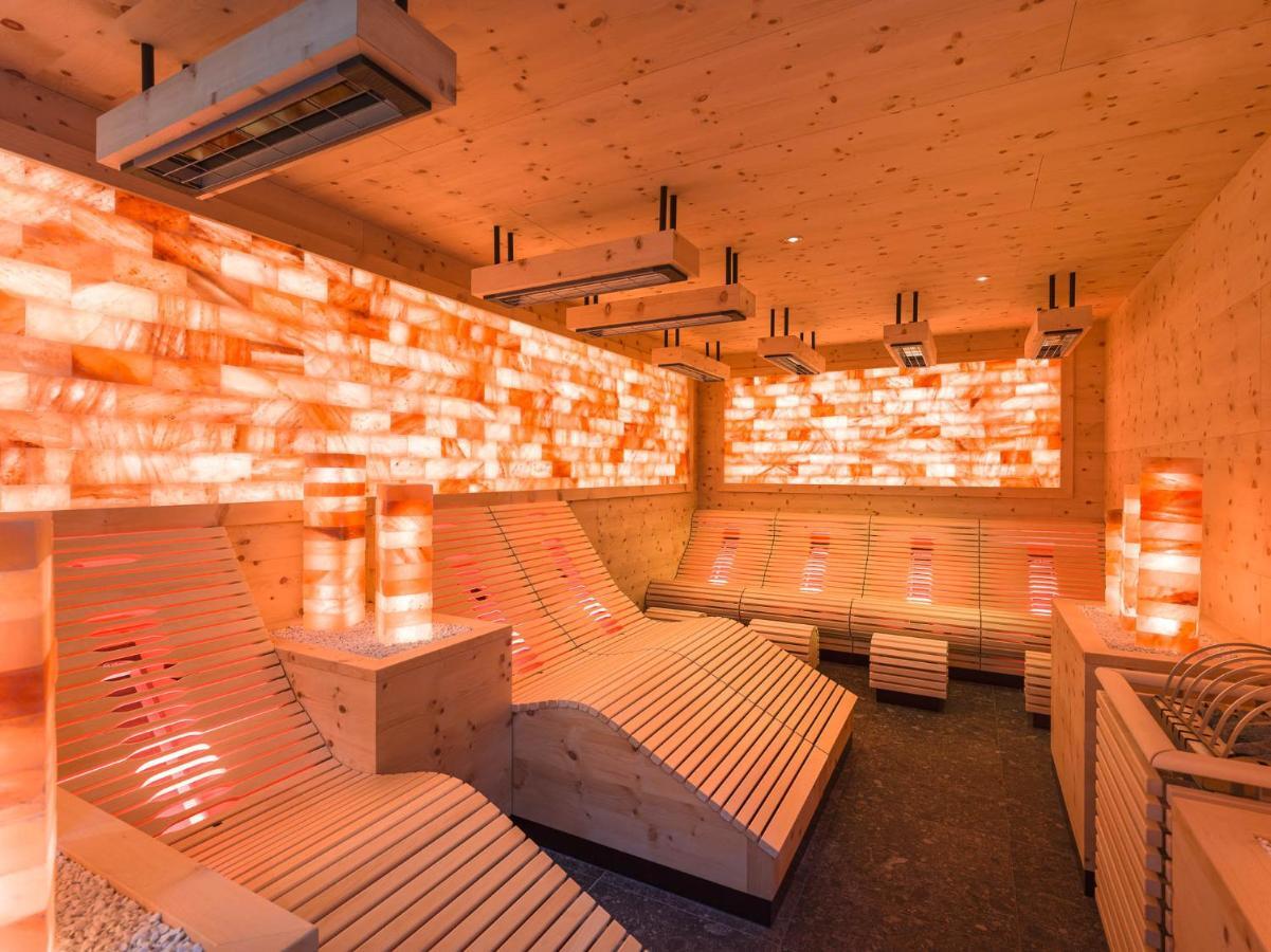 Wellnesshotel ...Liebes Rot-Flueh Хальдензе Экстерьер фото